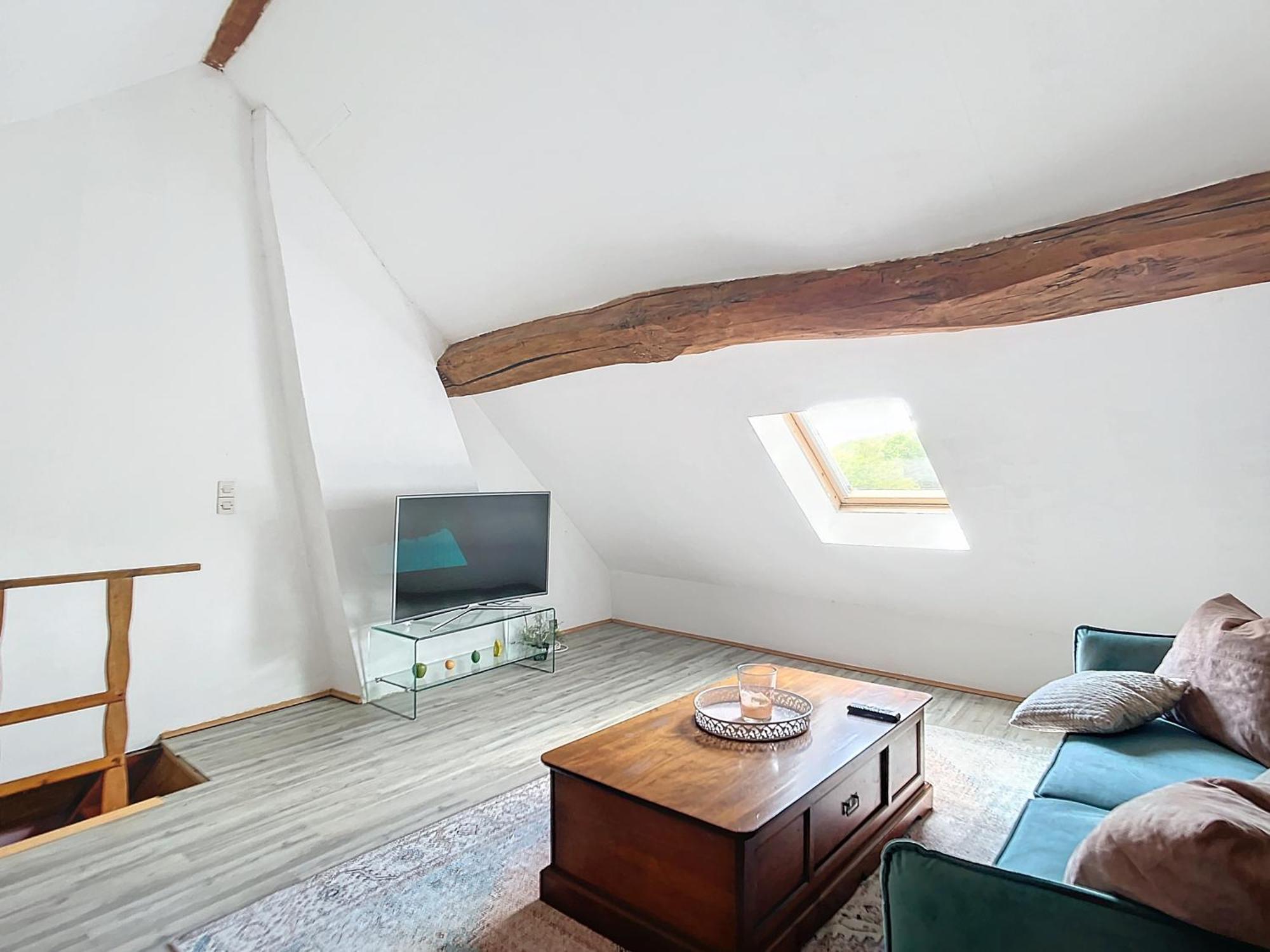 Charmante Maison Joux-la-Ville Eksteriør bilde